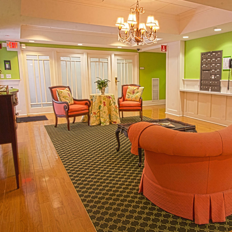 Skilled Nursing St. Charles, Assisted Living Staff Mount Carmel